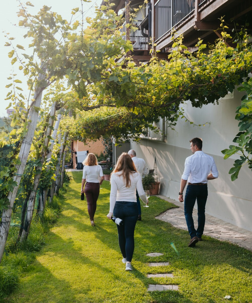 Familie Narat-Zitz am Familienweingut